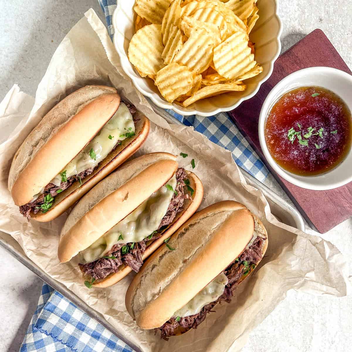 Slow Cooker Pot roast on buns