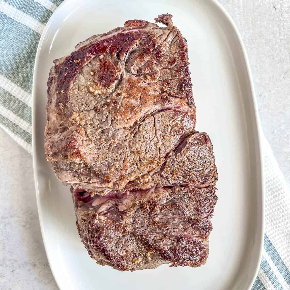 Slow Cooker Pot roast seared roast