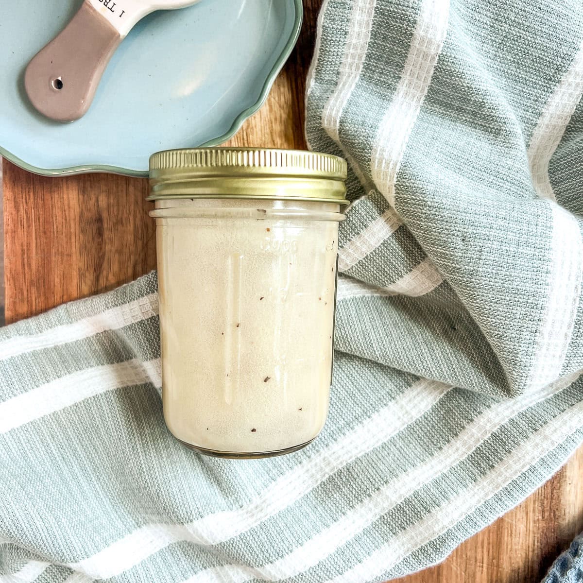 Strawberry Walnut Salad salad dressing